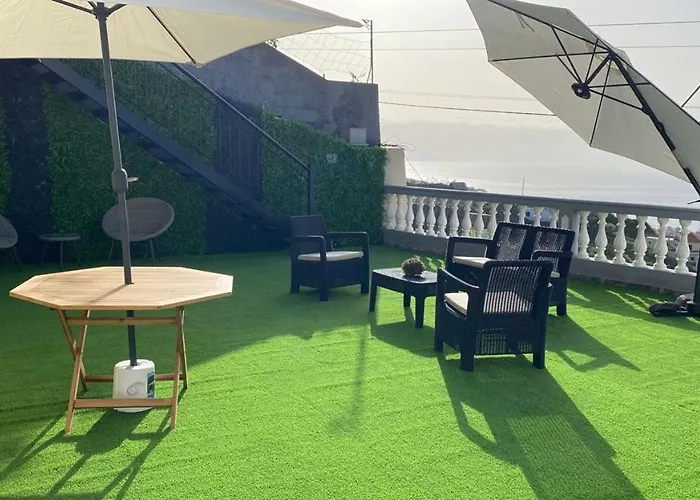 Slice Of Ponta Do Sol - 2 Canhas